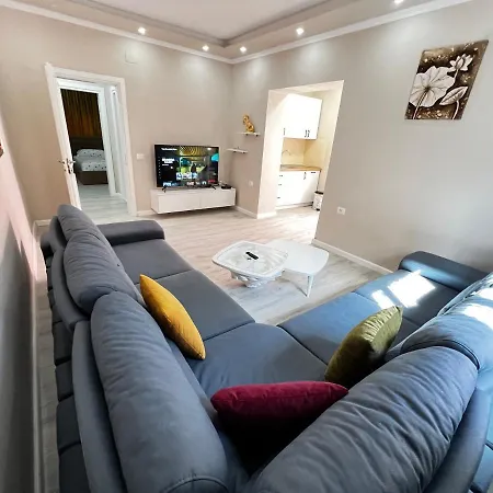 Golden Cherry Daire Tiran