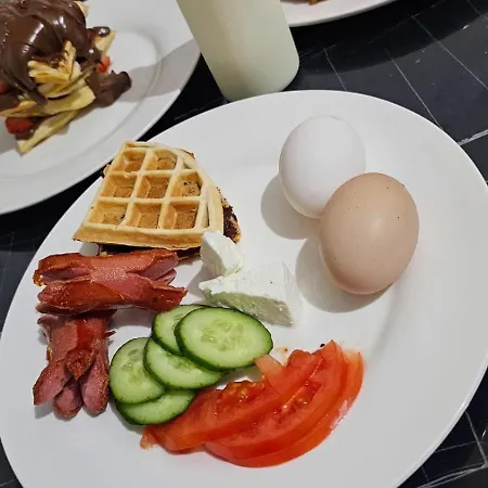 Daire Golden Cherry Tiran