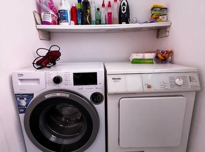 Golden Cherry * Tirana