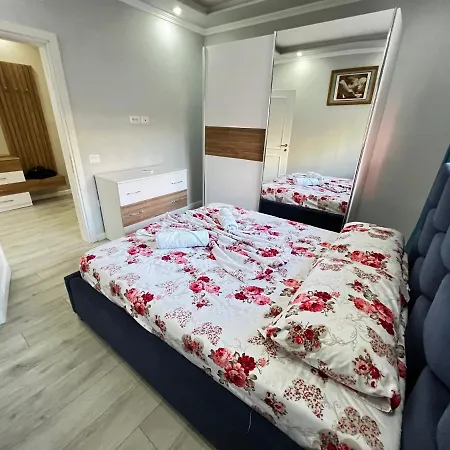 Golden Cherry * Tirana